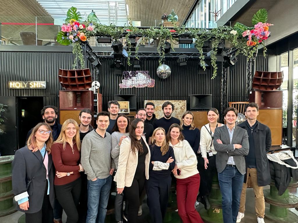 Joining the new L'Oréal & Meta metaverse Accelerator !